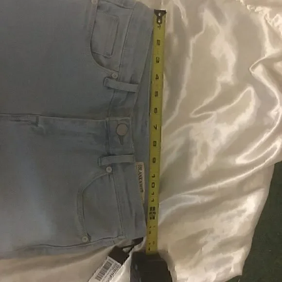 BLANK NYC• Varick Kick Flare Jean in Light Wash 26 - Picture 11 of 16